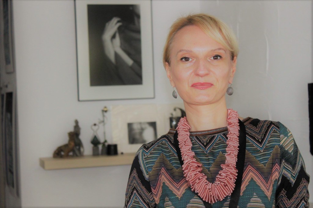 This image has an empty alt attribute; its file name is 43239877_255774885124748_6427407370074193920_o.jpg